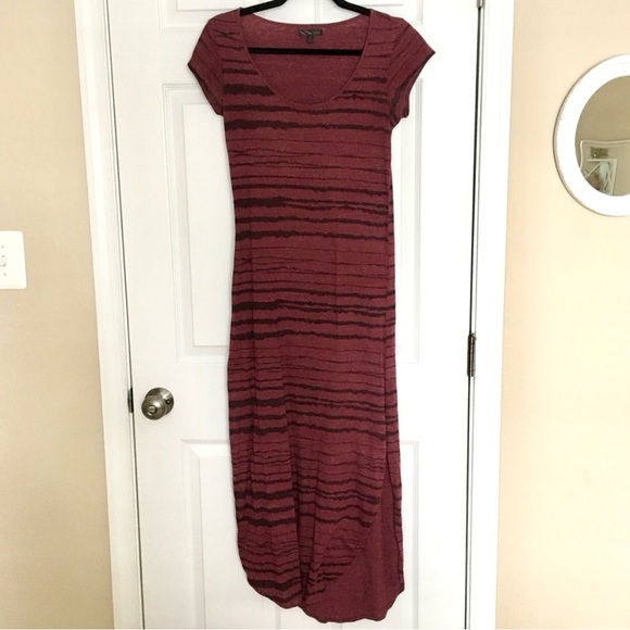 VANS Burgundy/Black Striped Short Sleeve Scoop Neck Maxi T-Shirt Dress Small - Picture 2 of 5